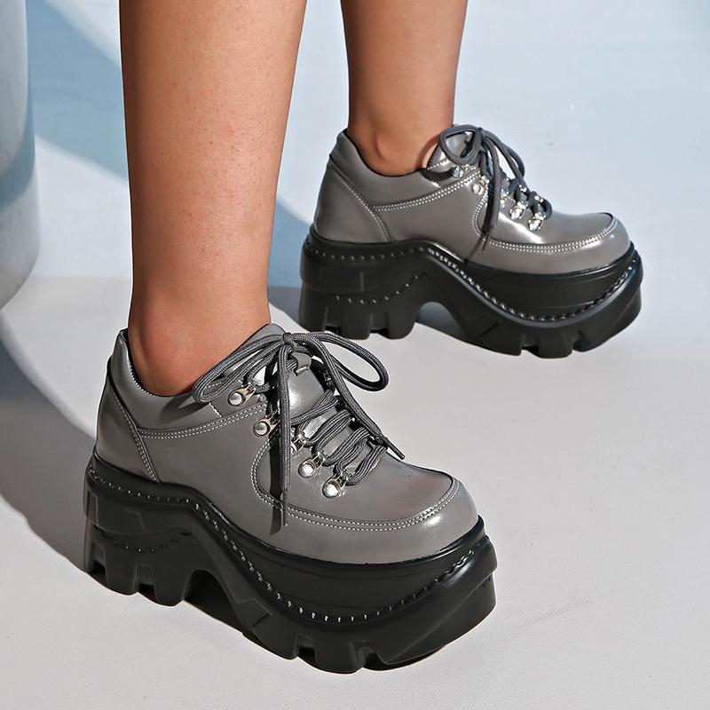 Fashion Fashion Black Chunky Sneakers for Women 2025 Autumn Platform Sports Shoes Woman Gothic Punk Style Thick Sole Sneakers Plus Size