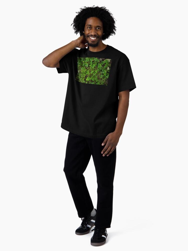 Cloverfieldg More Clovers! Oversized T-Shirt