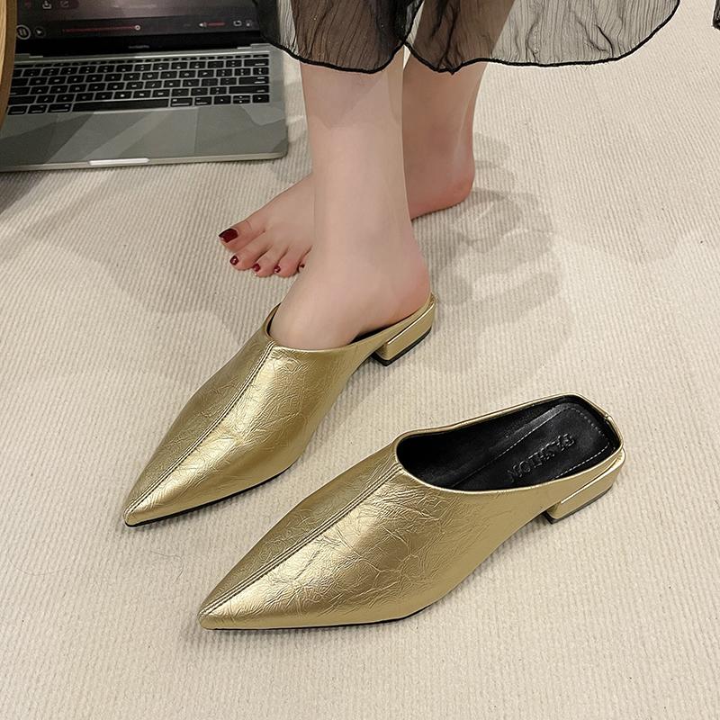 Spring 2025 Korean Style Low Heel Flat Bottom Pointed Toe Women's Outdoor Wear Mule Slippers Soft Rubber Sole Comfortable