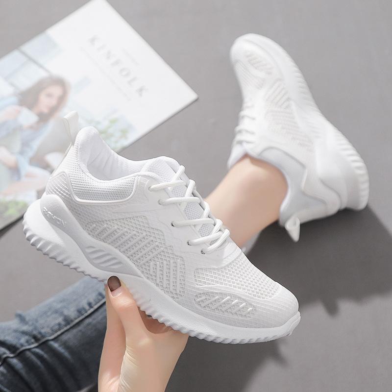 Women's Casual Breathable Sports Tennis Shoes 2024 Spring Summer New Fashion Mesh Breathability Sponge Soft Bottom Sneakers