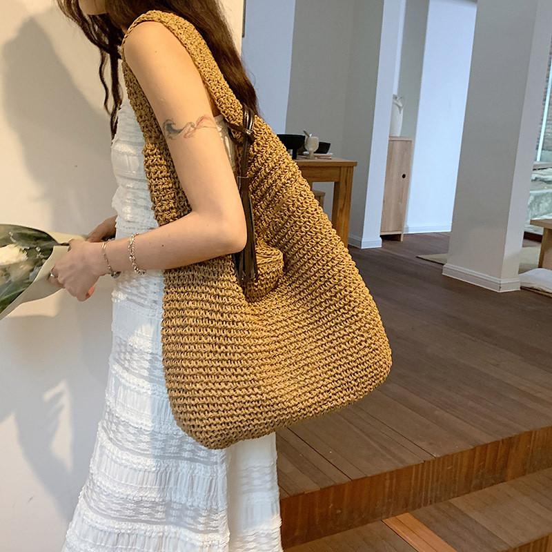 IELGY Lazy Loose Feel Shoulder Large Capacity Bag Summer Seaside Vacation Straw Beach Bag