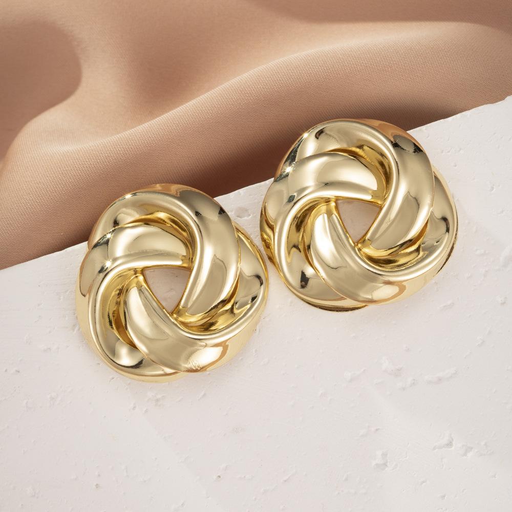 Gold Exquisite And Silver Plated Alloy Geometric Earrings Trendy Style Spring