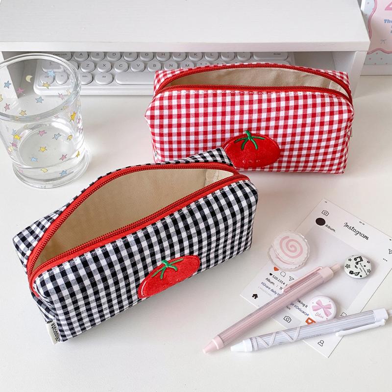 1Pcs Portable Canvas Pencil Case Tomato Gingham Storage Organizer Makeup Bag Large Capacity Cosmetic Bag Women Girls