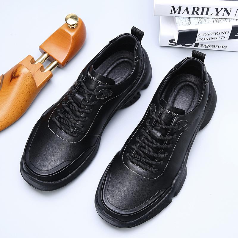 Spring and Summer Leather Breathable Hollow Walking Shoes Men's Casual Shoes Lightweight Non-slip Running Shoes Wear-resistant Sports Shoes