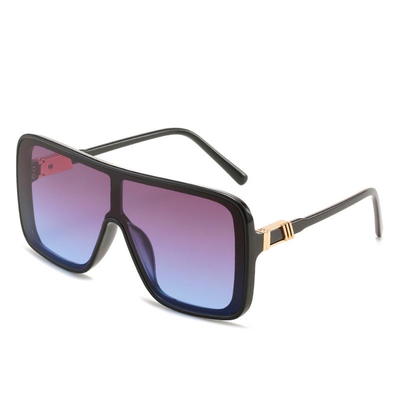 One-Piece Sunglasses, Personalized Street Photography, Women'S Sunglasses Of The Same Style, One-Piece Glasses.