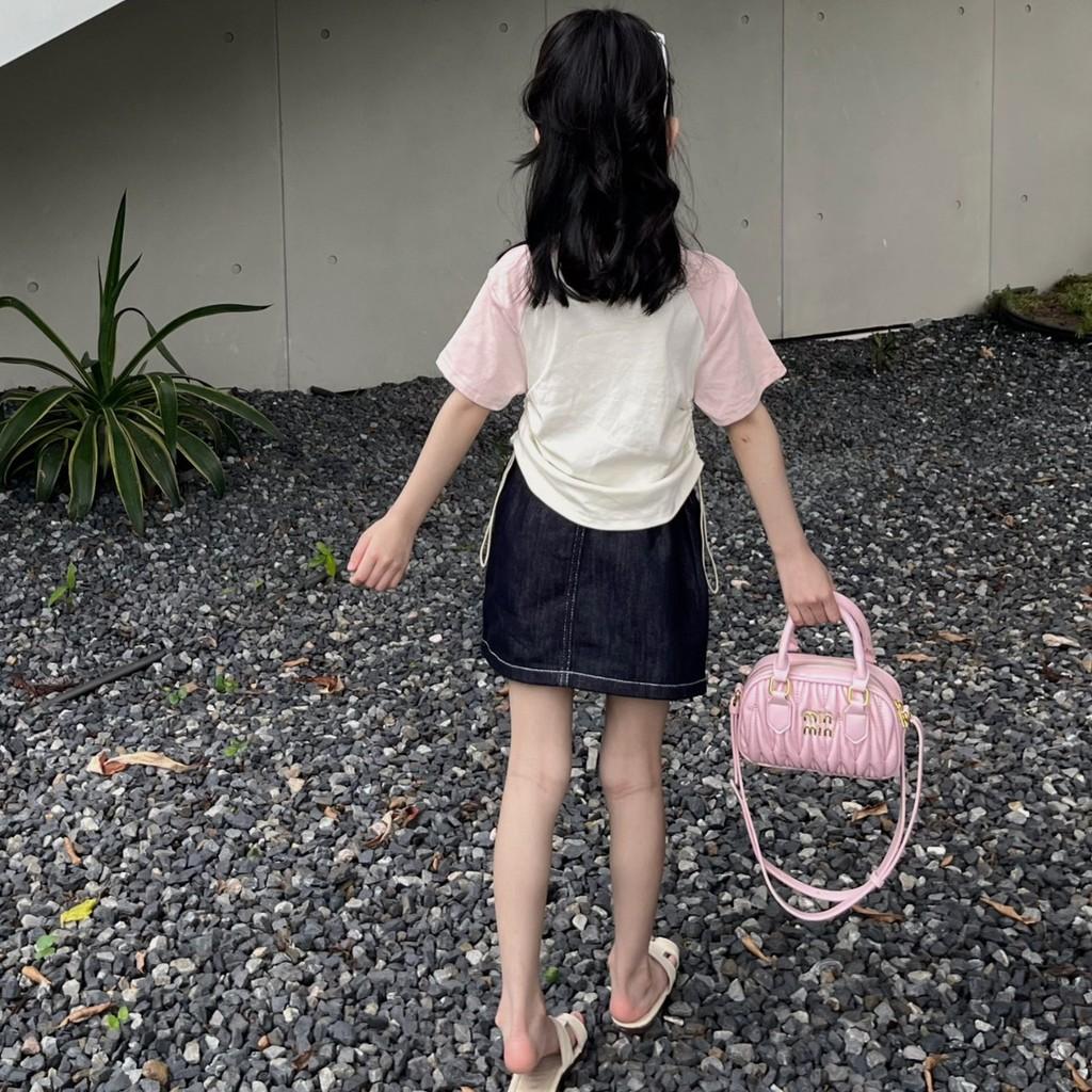 Elegant Ruffled Girls Handbag In Various Colors With Lightweight And Easytocarry Design