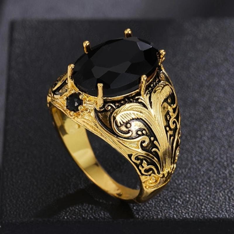 Vintage and Trendy Black Color Inlaid Stone Patterned Ring, A Classic Jewelry Accessory for Both Men and Women's Fashion
