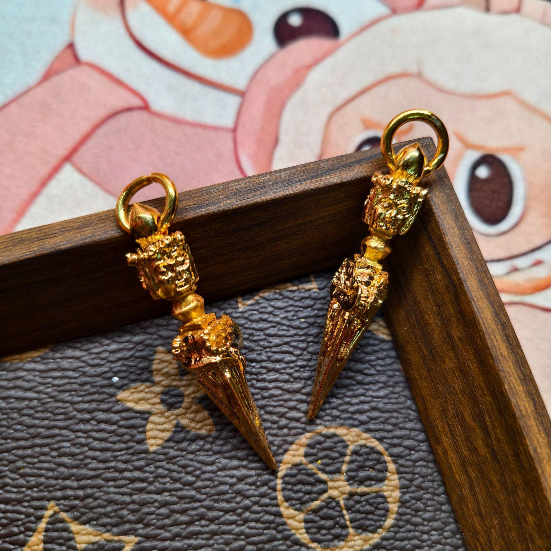 Аутентичный четырехликий Будда Ваджра: Тайский буддийский 2566 год Священной эры Tai Xinyuan