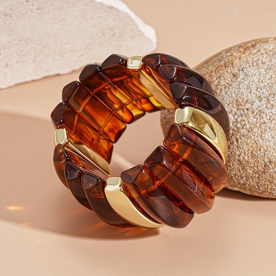 Stylish Acrylic Wide-Face Irregular Bracelet - High-End Design Niche Jewelry