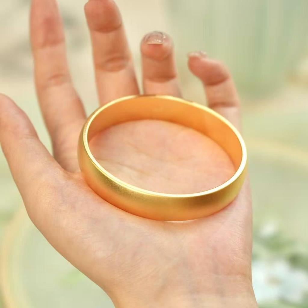 Armreif Goldener Schmerle mit breiter Vorderseite nach alter Tradition - Damen Hochzeit Echter Imitationsgoldschmuck