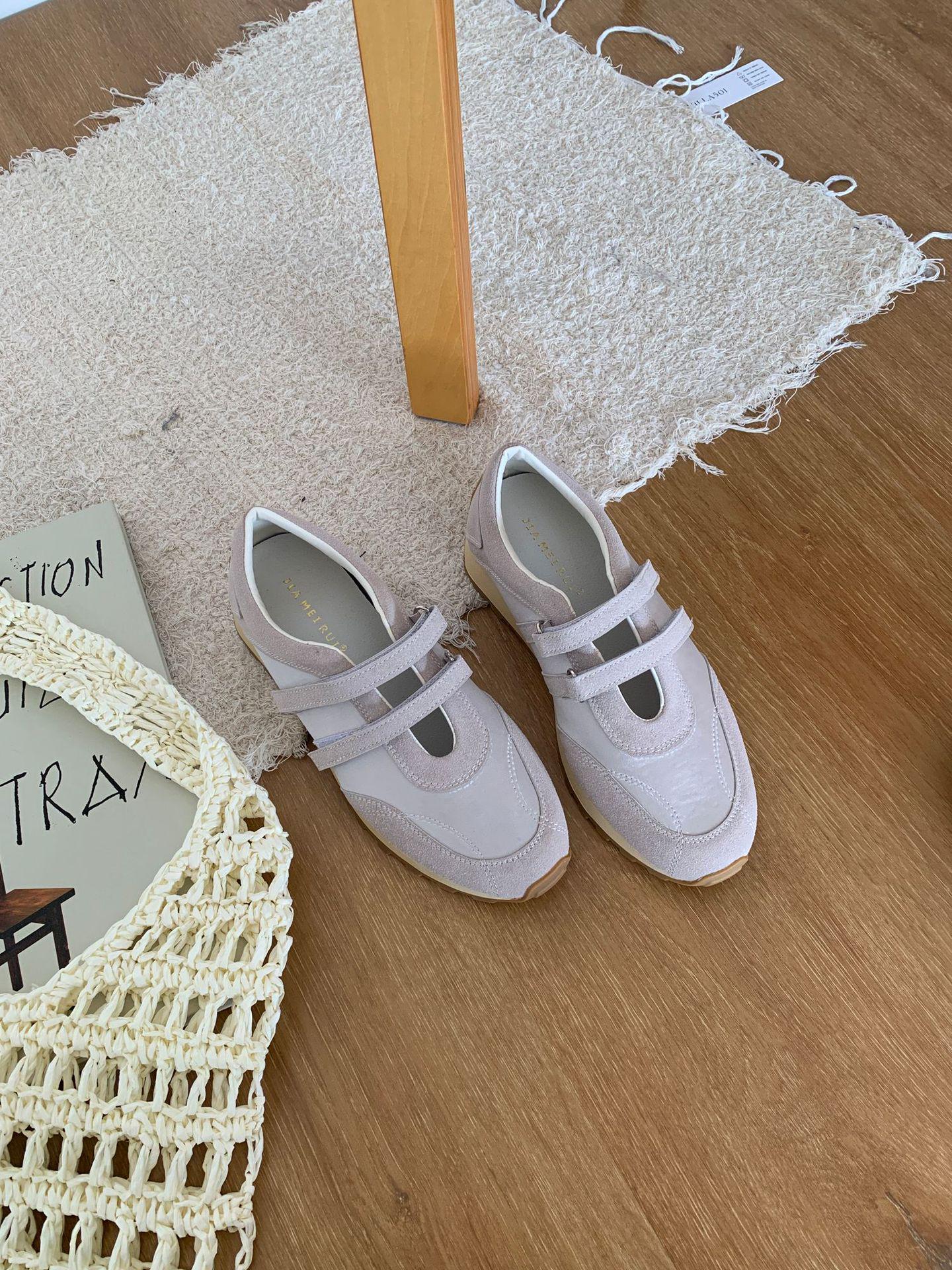 

Новые женские кроссовки на липучках из натуральной кожи 2025 года: Толстая подошва, Дышащие, Универсальные, В наличии Повседневная обувь 36