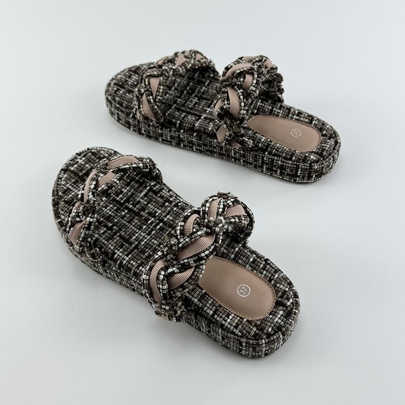 Fashion Multicolored Sandals House Slippers Platform Summer Women's Shoes Pantofle Slides Shale Female Beach Soft 2025 Sabot Mixed Color