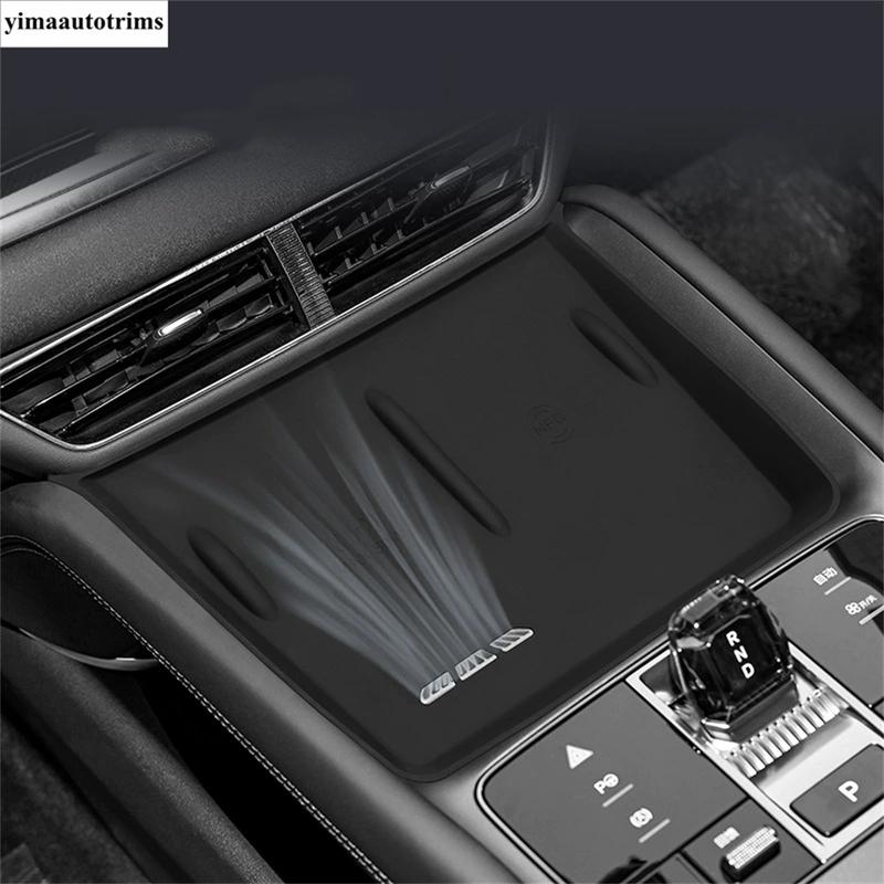 Car Wireless Charging Silicone Protective Central Control Anti Slip Pad Accessories For BYD Sealion 7 Sea lion 07 EV 2024 2025