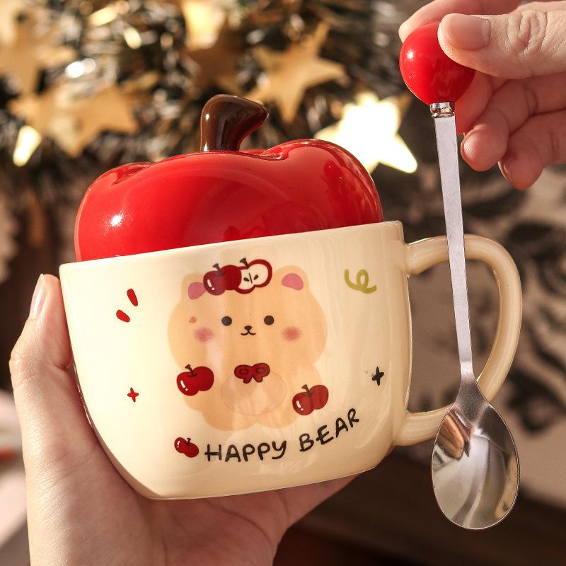 

Cute bear mug with lid girl gives girlfriend birthday gift apple ceramic cup household coffee breakfast cup 401-500ml