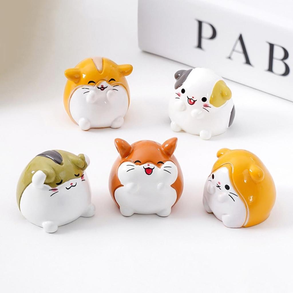Set of 6 Mini Resin Hamsters Cute Car Accessories for Men Women, Funny Car Interior Ornaments for Car Rearview Mirror Dashboard Decorations