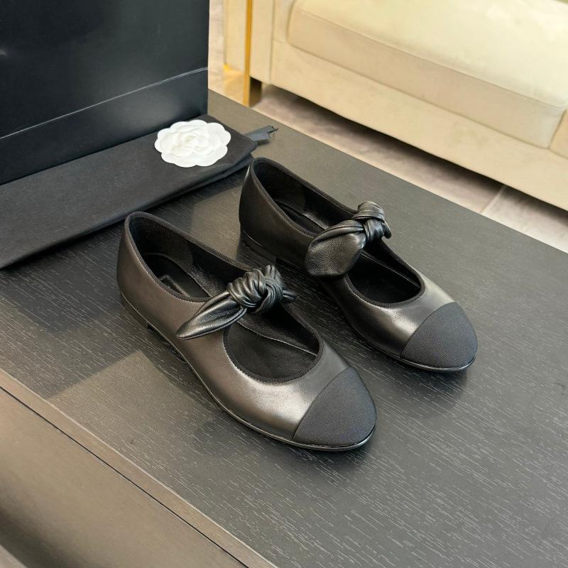 Bow contrasting color round head flat shoes early spring new leather temperament elegant women's shoes
