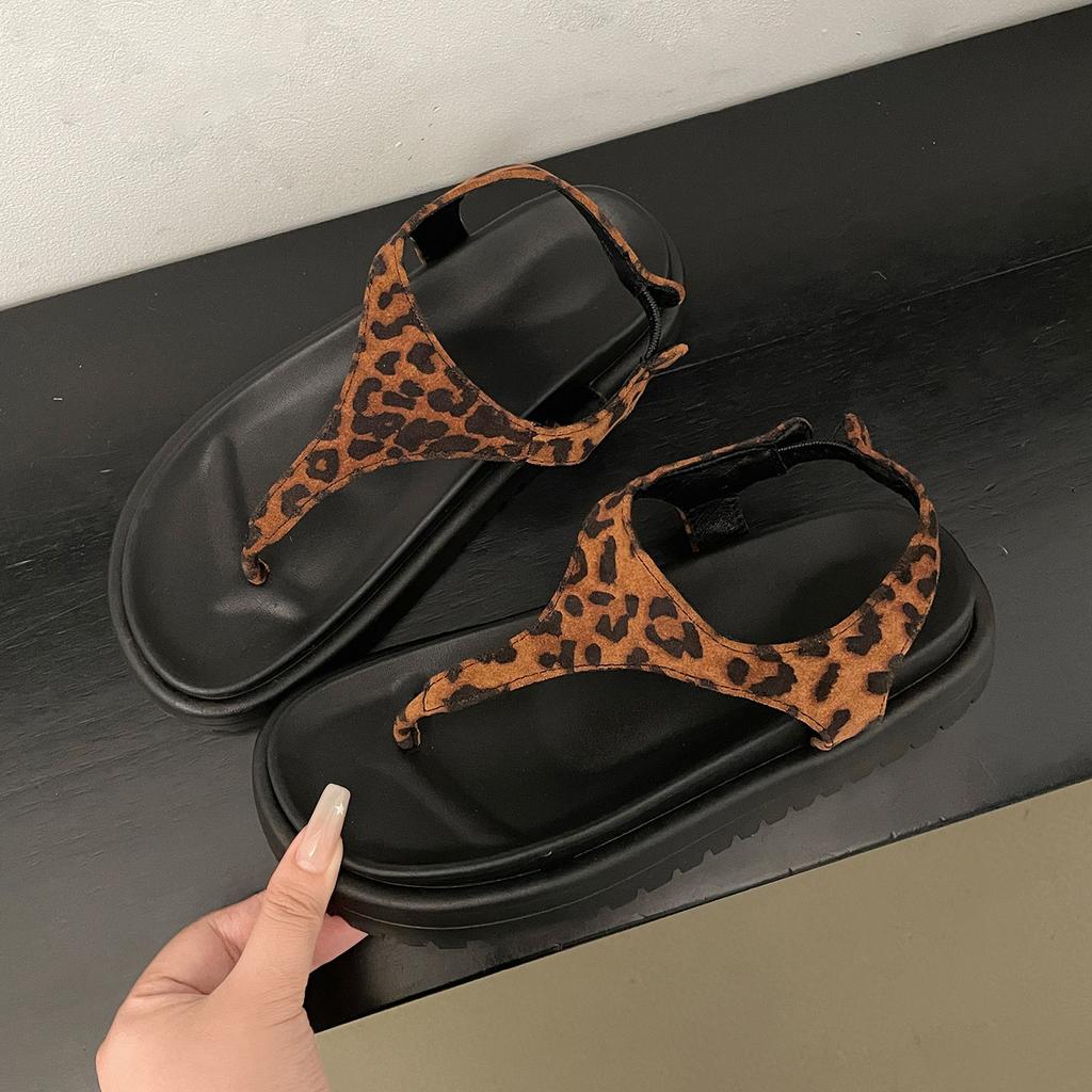 Black High-end Non-slip Platform Sandals Women's 2025 New Summer Wear Heightening Skirt Cool Slippers