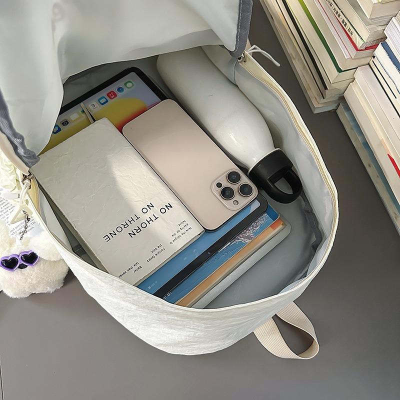 The new schoolbag is high-value, fresh and sweet, candy-colored backpack, lightweight and large-capacity backpack for junior high school students.