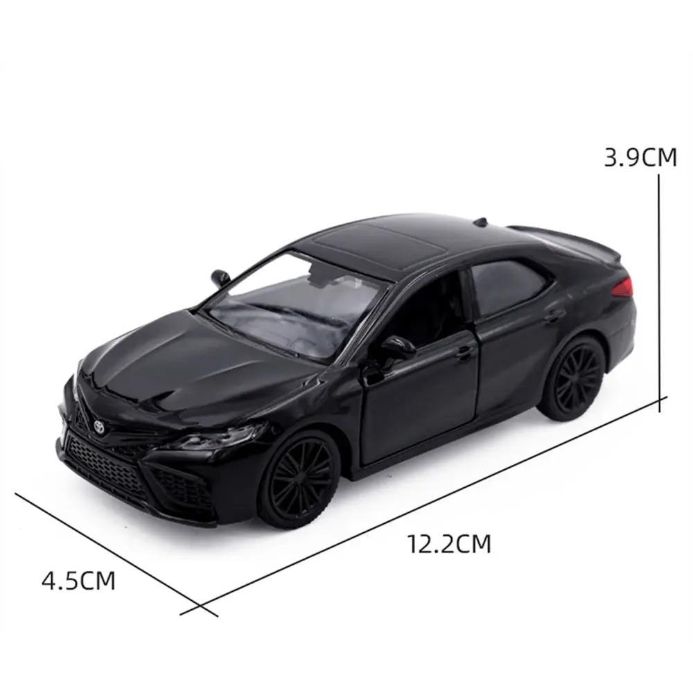 1/36 TOYOTA Camry XSE Alloy Car Model Diecasts Metal Vehicles Car Model Simulation Miniature Scale Collection Childrens Toy Gift