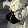 Personalized Chain Pearl Bag, Fashionable Crossbody Bag, Women's Niche Single-shoulder Bucket Bag