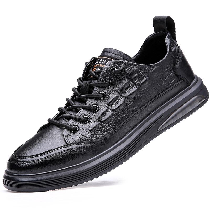 Crocodile pattern sports and leisure leather shoes 2025 new leather shoes trendy brand spring soft surface breathable cowhide board shoes