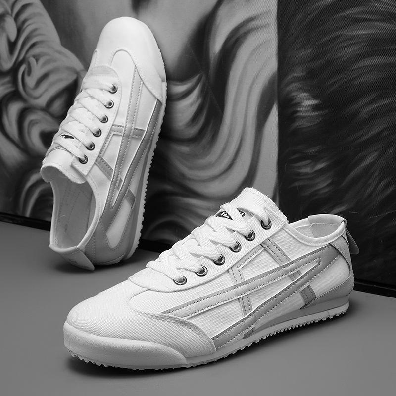 

Summer Men s Canvas Shoes Breathable Comfortable Non Slip Casual Shoes Fashion Lightweight Outdoor Walking Flats Shoes 44