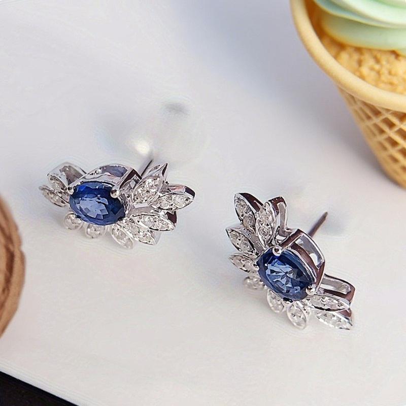 Потрясающие синие серьги с кубическим цирконием в элегантном стиле синий