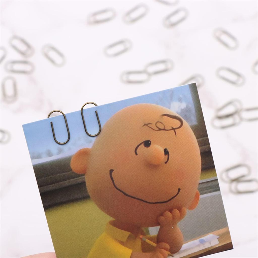 200pcs Bronze Mini Paper Clips Cute Paperclips Smooth Stainless Steel Wire Bookmarks in Tinplate Paper Clips Dispenser Holders for Desk Accessories