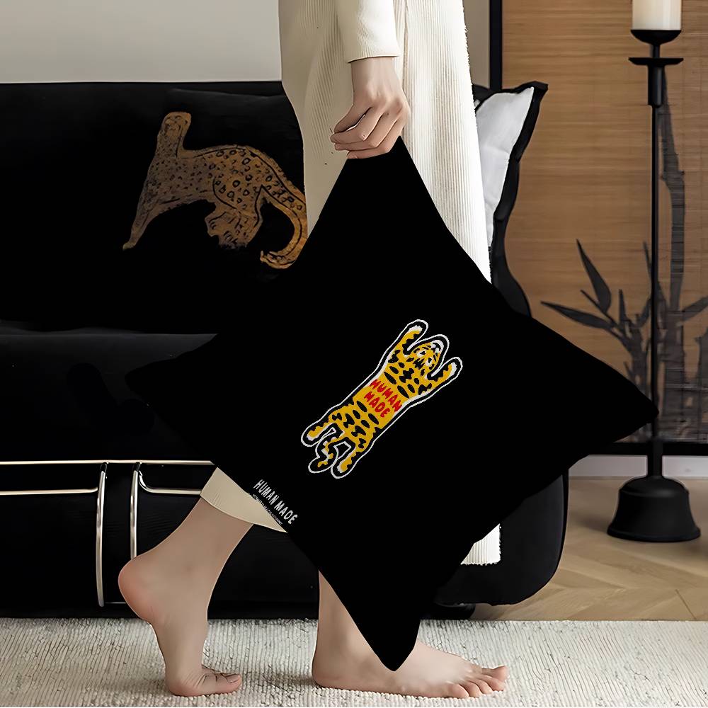 Luxury Brand NIGO H-HUMAN M-MADE Pillowcase toon Gift Cushion Cover Bedroom Home Sofa Chair Seat Decor pillow case 12x12Inch