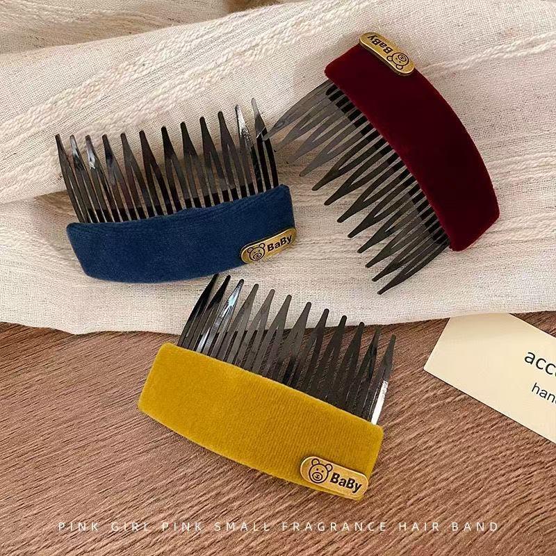 Velvet Upside Down Comb Hair Clip for Women - Fixes Bangs, Baby Hair, and Back of Head Hairpin Headwear, Retro Autumn/Winter 2025 Style.