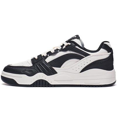 Încălțăminte pentru bărbați – Adidaşi