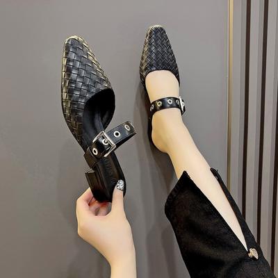 Scarpe con tacco