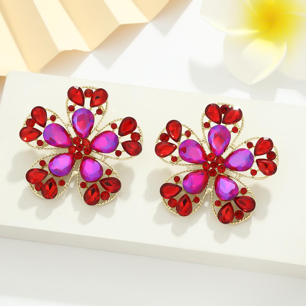 Irisierende Diamant Fünfblattblume Ohrstecker - Exquisiter High-End Abschlussball-Stil