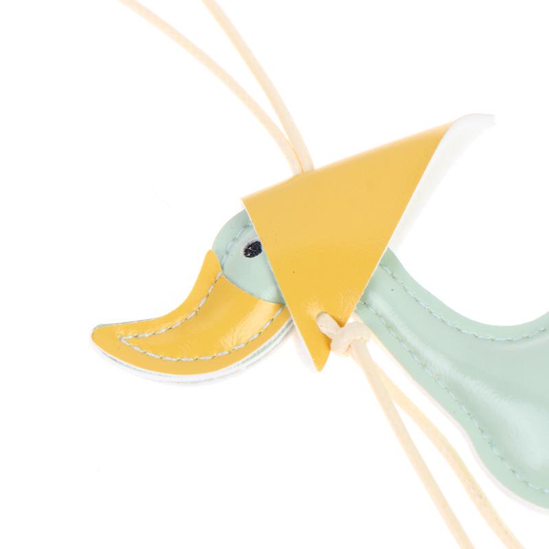 Creative Scarf Duck Duck Duckling Car Keychain Pu Leather Bag Pendant Pendant Car Keychain Decoration With Cute Keychain