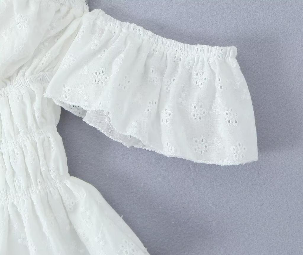  European and American Style, New Women's Fashion, Fashionable, Ruffled Edge-tied Off-shoulder Mini Top