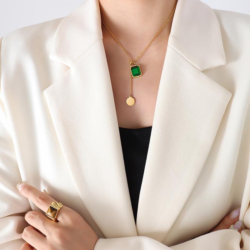 

Французский дизайн ниши, застежка-подтяжка, свободная регулировка, кисточка, круглый бренд, квадратный, инкрустированный кристаллами кулон, аксессуары для ожерелья