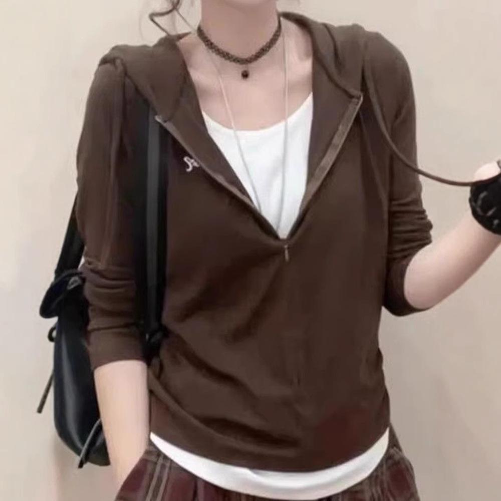 Latest Cold Season Casual Two-piece Hooded Sweatshirt Design Long-sleeved Fashionable and Versatile Base Shirt Top