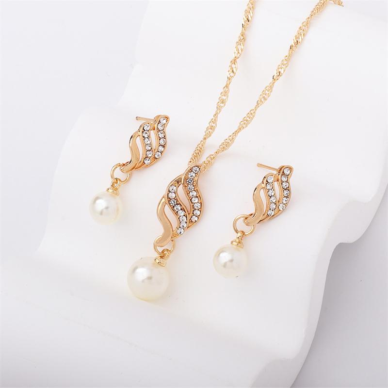 Twisted Pearl Pendants Women's Jewelry Set Necklace/Earrings Imitation Pearl Drop Earrings Full Rhinestone Top Women's Necklace