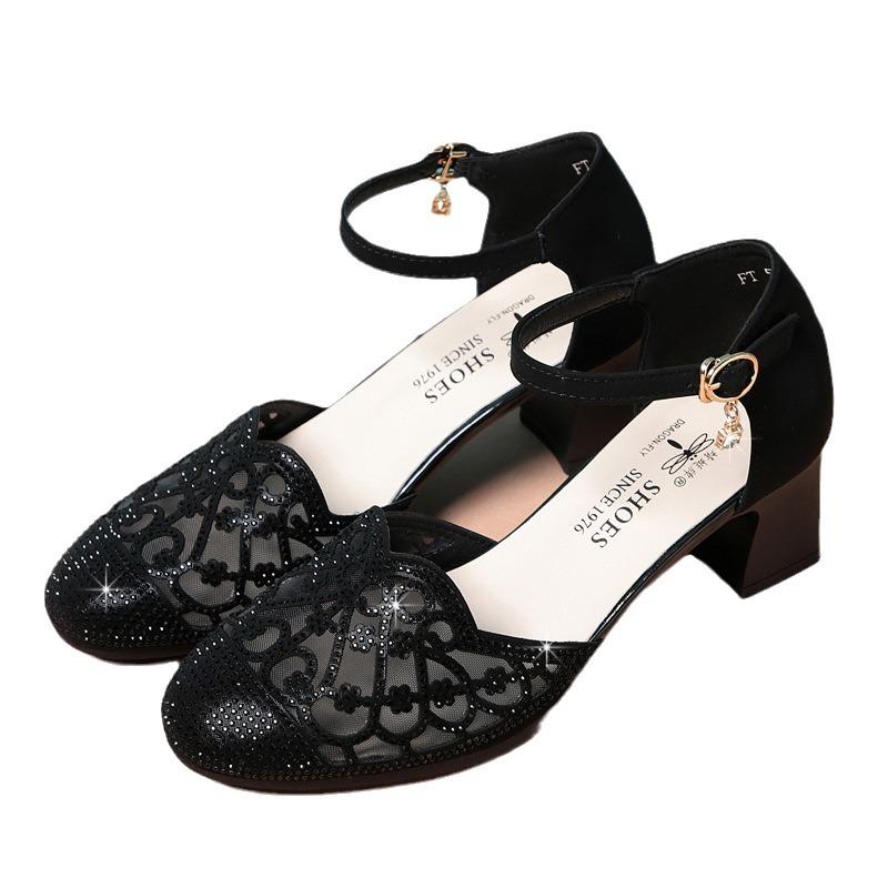 Sandales d'été pour femmes à talons bas et antidérapantes, design couleur unie, confortables, respirantes, ajourées, chaussures de maman