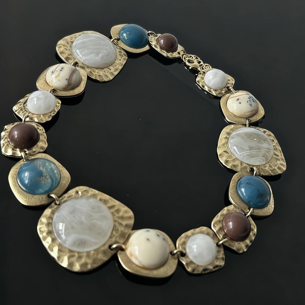 Vintage Gold Plated Resin Stones Necklace for Women Exaggerated Boho Ethnic Irregular Geometric Metal Choker Collar Jewelry Gift