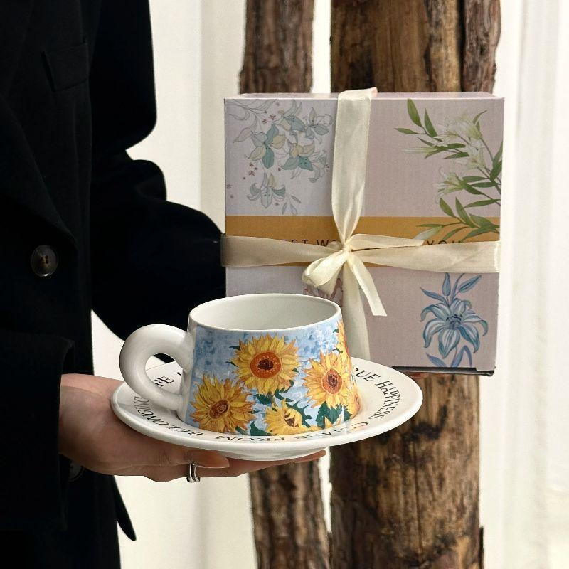 Design Premium Sunflower Coffee Cup and Saucer Set Girls Birthday Gift Ceramic Latte Cup Souvenir no specifications