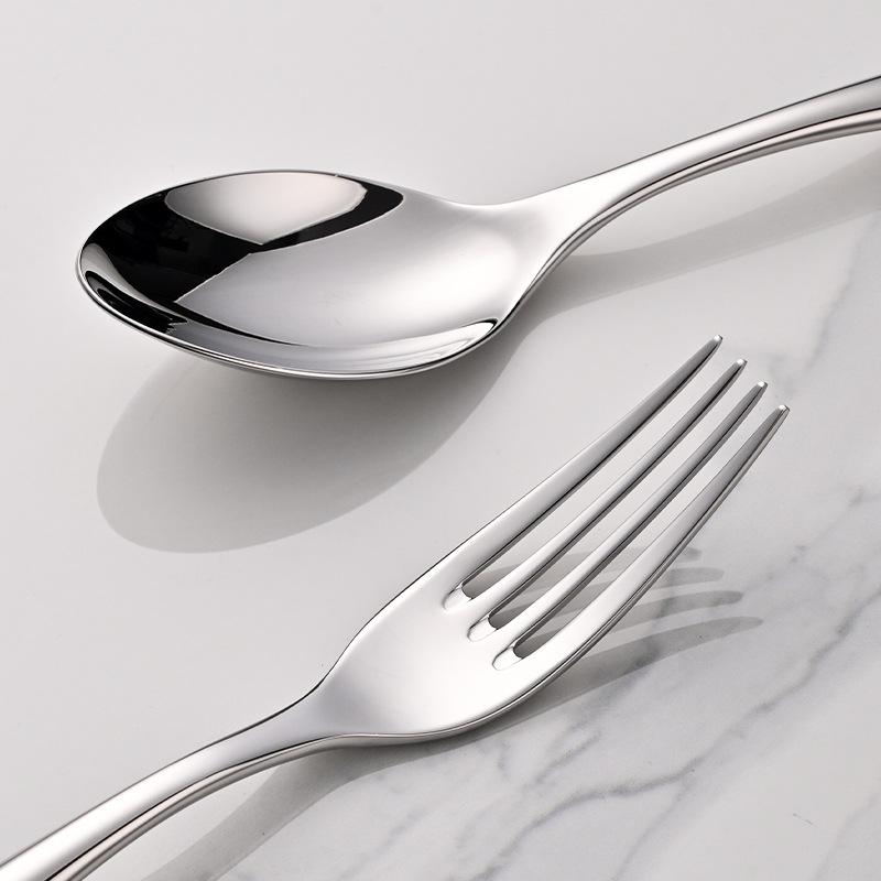 Helong Elegant 304 Stainless Steel Soup Spoon with Thickened Handle [Hand Polished]