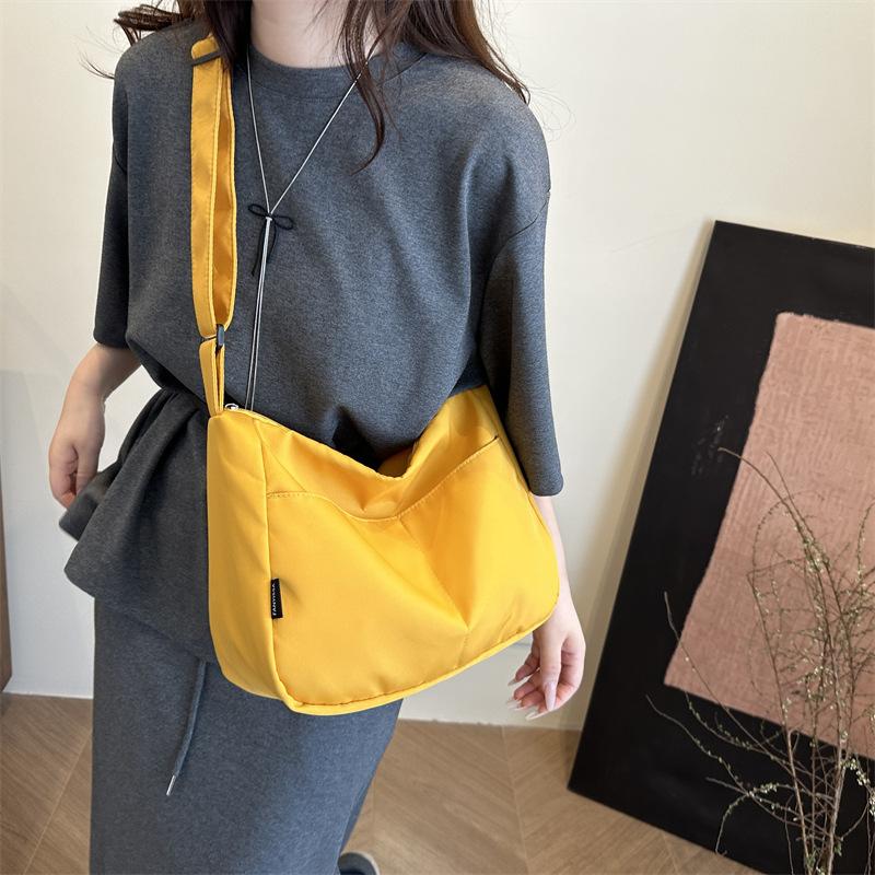 Simple Sports Women Nyl Shoulder Bag Commuter Solid Color Girls Messenger Bags Fashi Large-capacity Ladies Handbags Tote