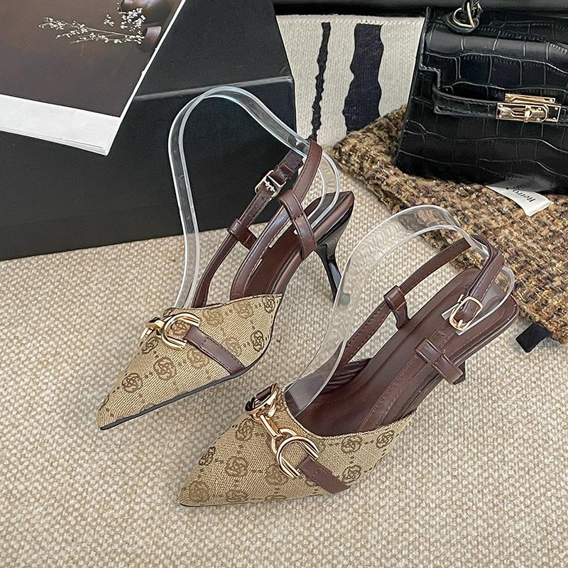 

Foreign trade pointed metal chain high-heeled sandals 2025 summer new fine heel printing European and American bag head sandals women 43