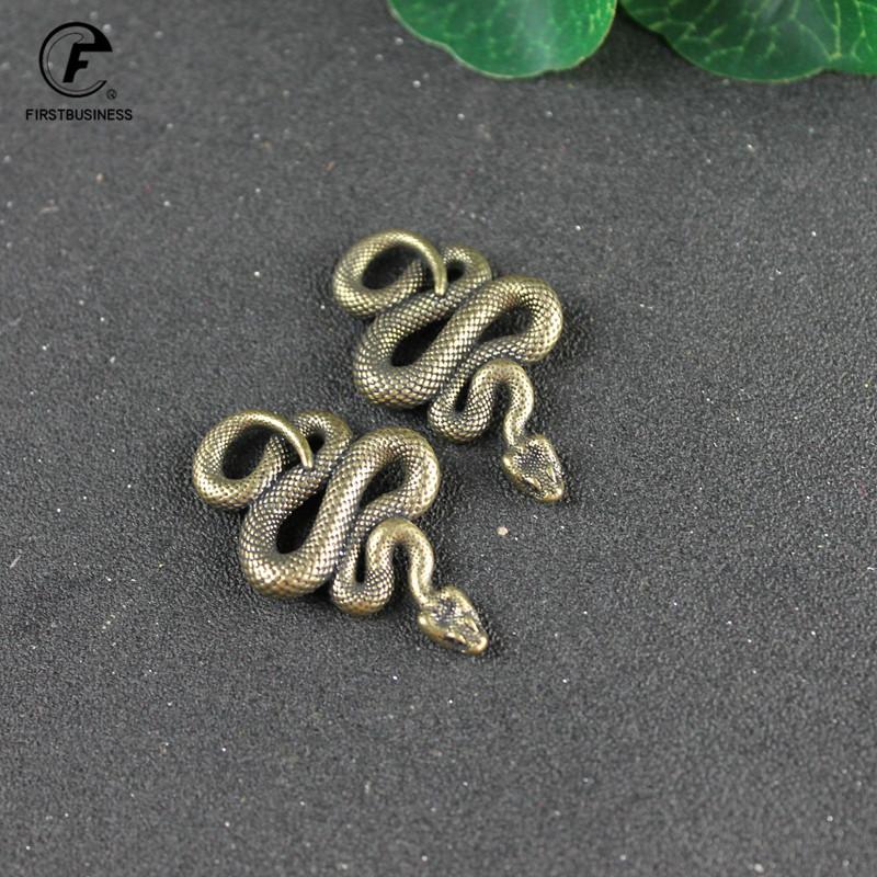 Vintage Copper Long Snake Miniature Figurines Desk Decorations Ornaments Accessories Handmade Brass Car Key Chains Pendant Decor