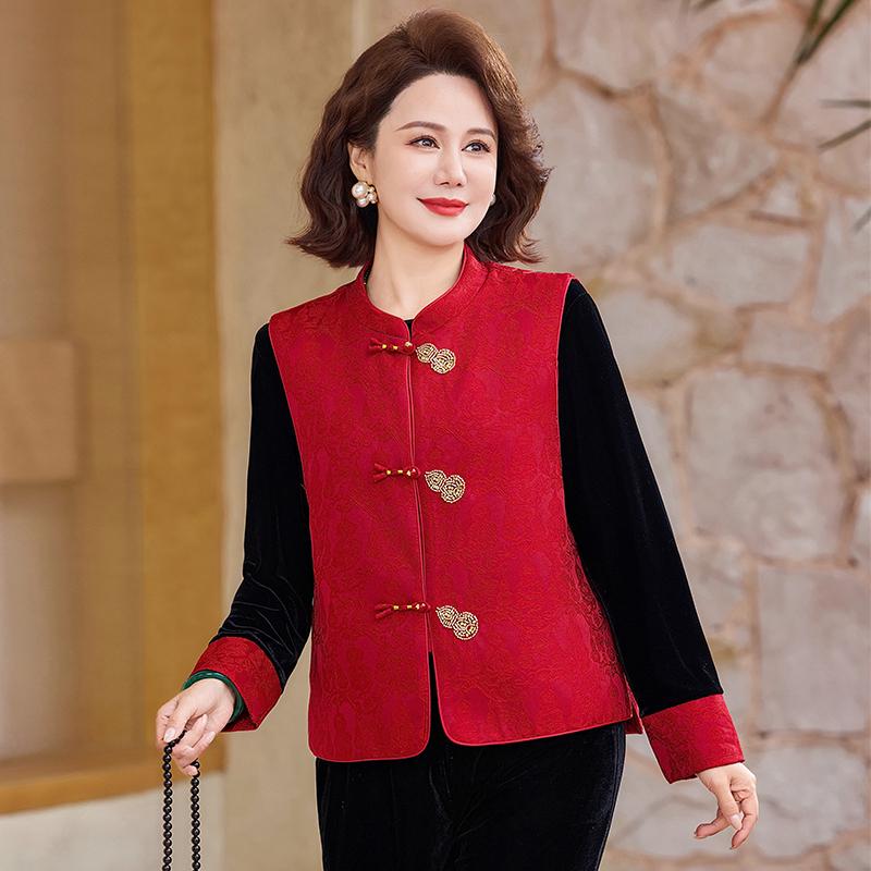 

Elegant Gold Velvet Suit for Middle-Aged Women - Spring/Autumn Vest Top, Perfect for Mother-in-Law Wedding Banquet 4XL