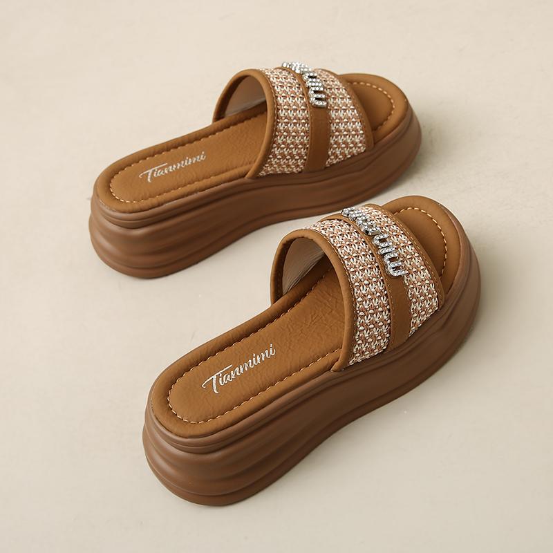 CRLAYDK Platform Sandals for Women Beach Slides Rhinestone Summer Causal Thick Sole Comfortable Slip on Slippers