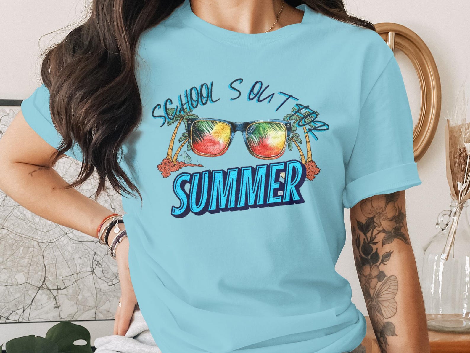 Schools Out Summer T-Shirt, Tropical Sunglasses Beach Vacation Tee M