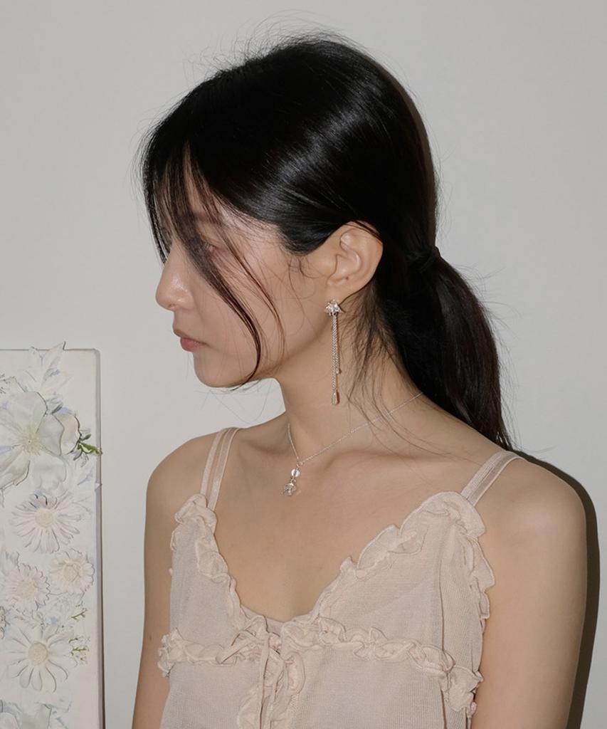 Limilimi Lily Flower Earrings 01