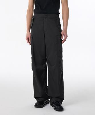 Fluid Parachute Cargo Pants [Black]